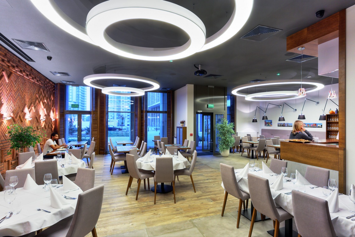 fot. Restauracja Trattoria Murano projektu Pik Studio Włoski charakter restauracji Trattoria Murano projektu Pik Studio