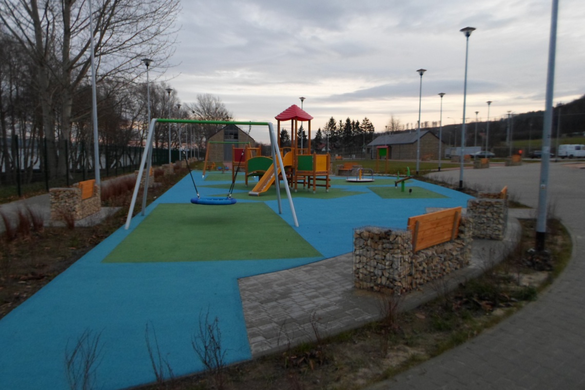 Nadole, fot. Skanska Jezioro Żarnowieckie z nową infrastrukturą sportowo-rekreacyjną