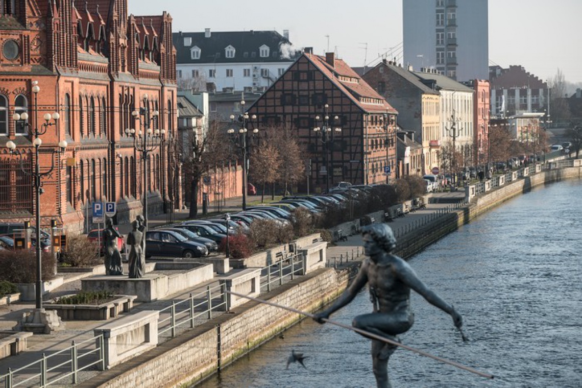 Zrewitalizowane bulwary nad Brdą, fot. Tymon Markowski, kujawsko-pomorskie.pl Bydgoszcz wie jak ważna jest rewitalizacja bulwarów