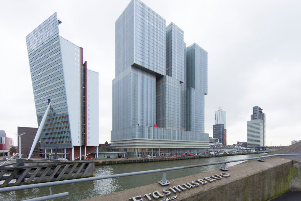 fot. Sylwetka De Rotterdam Pełen wyzwań projekt De Rotterdam. To największy obiekt w Holandii