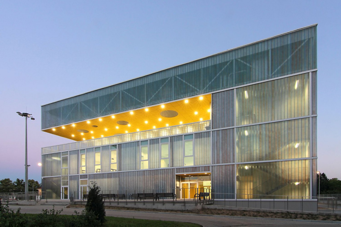 AWF Poznań, fot. Neostudio AWF Poznań - mocny w wyrazie obiekt sportowy od Neostudio