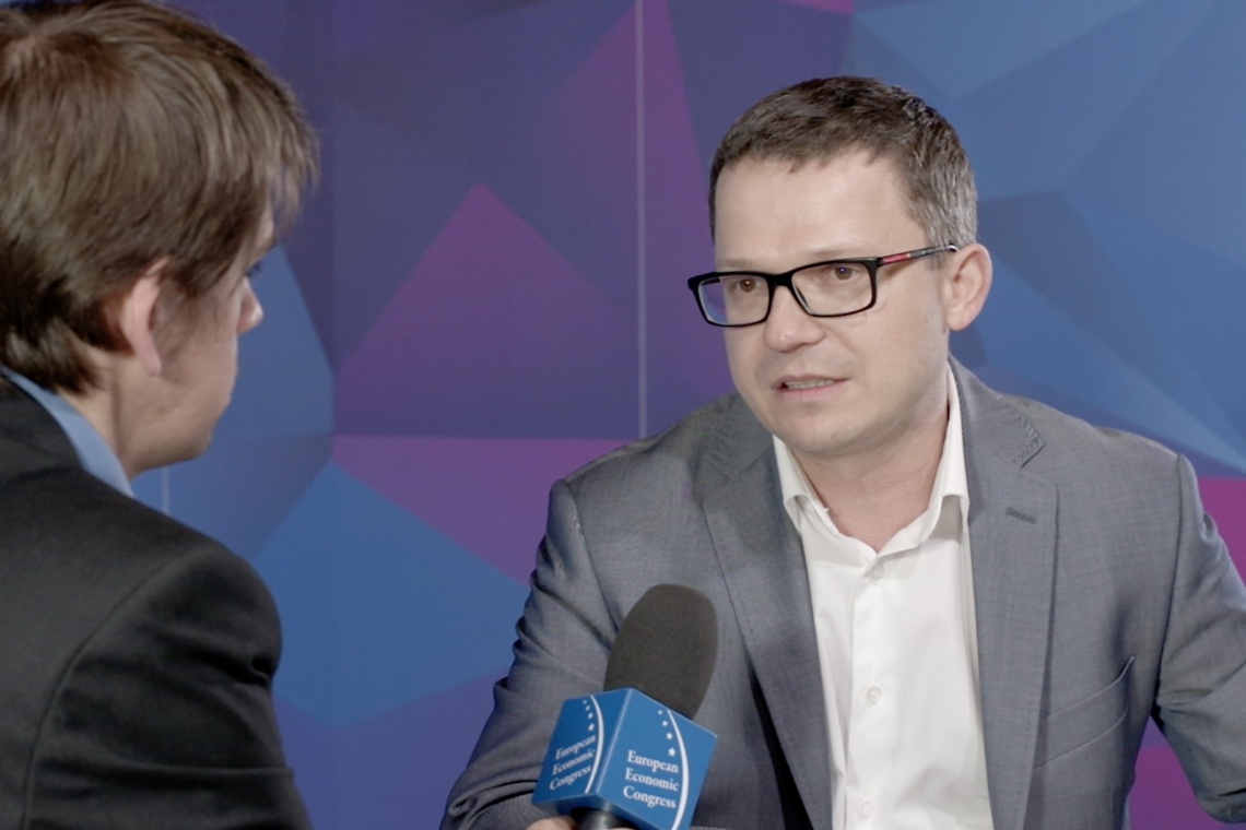 Jacek Parys, Schneider Electric Gra w zielone