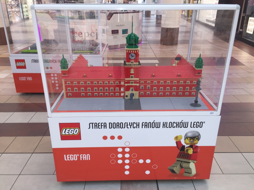 Tak Wygl Da Pierwszy Lego Store W Polsce