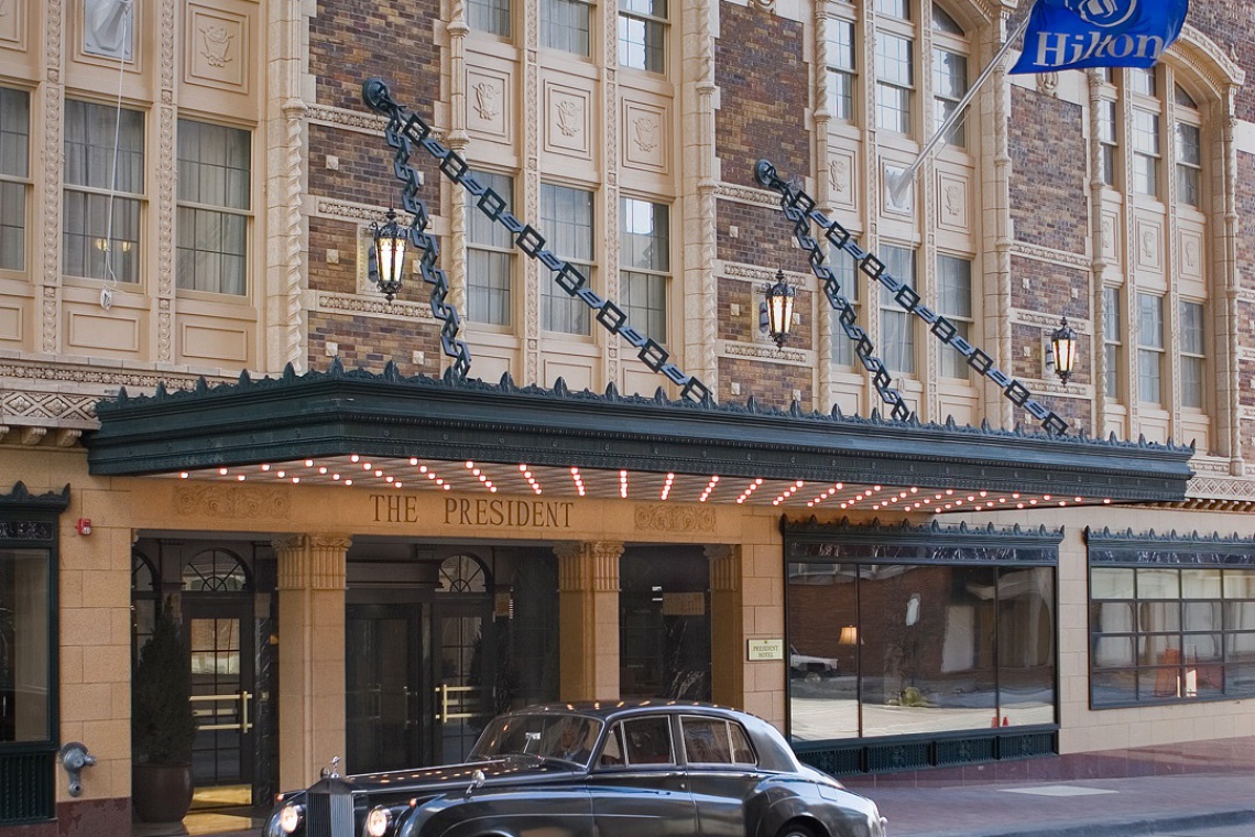 President Kansas City, fot. Hilton Hotel pożegna się z klasycznym stylem