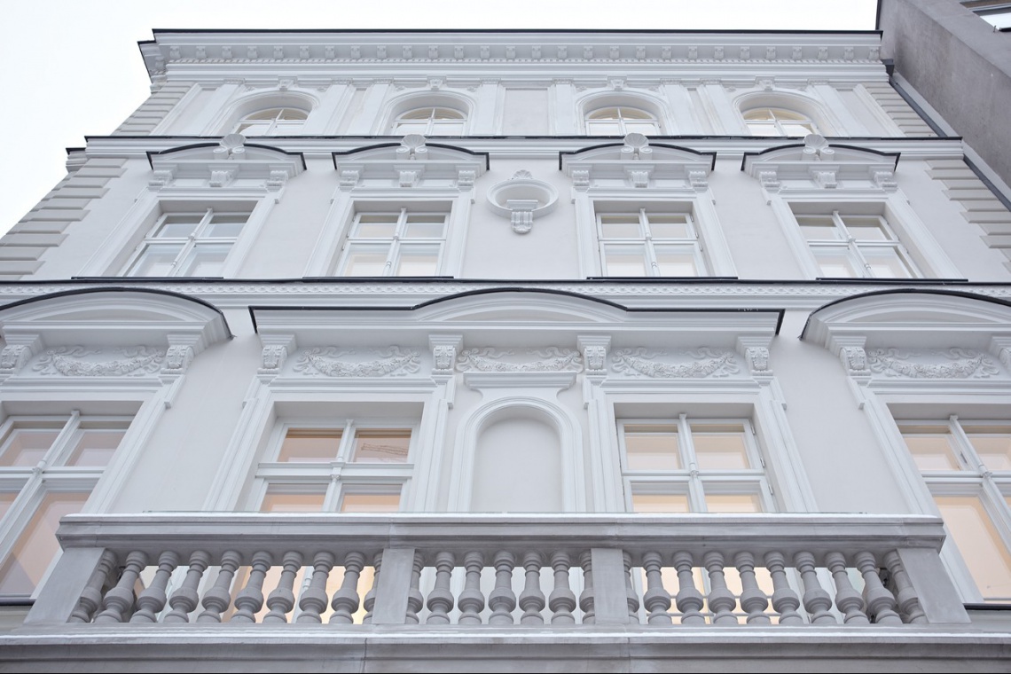 Biurowiec Le Palais Zanurzone w historii