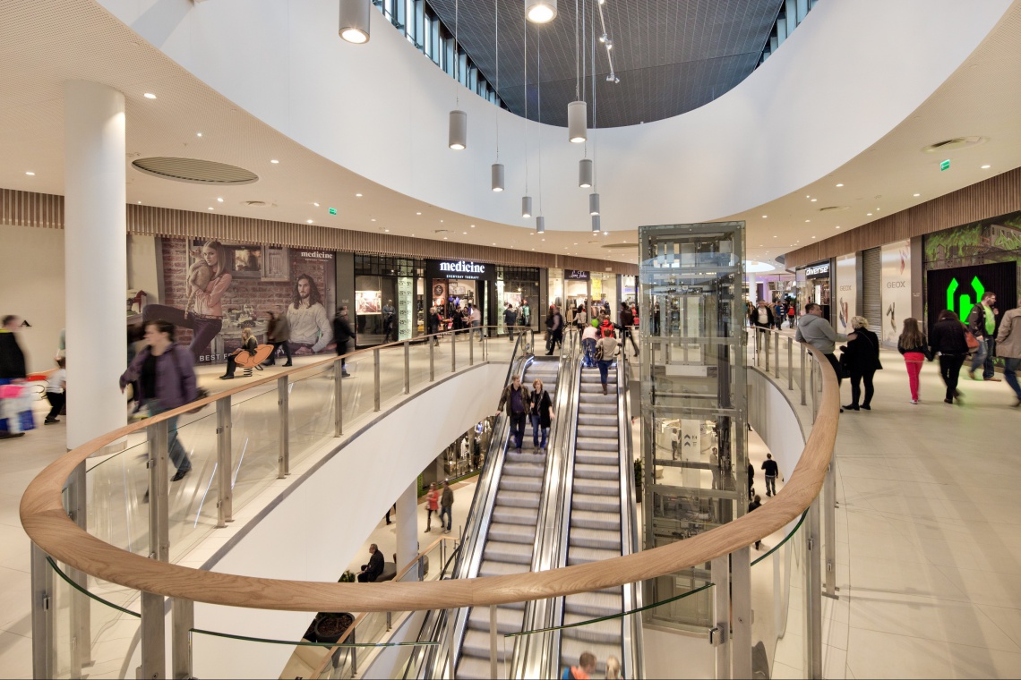 Galeria Riviera Nowoczesny handel na Wzgórzu