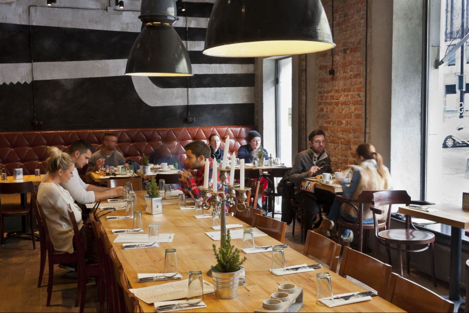 Restauracja Aioli, fot. i projekt wnętrz A+D (9).jpg Aioli - jedna z najpopularniejszych restauracji w Warszawie wg projektu A+D