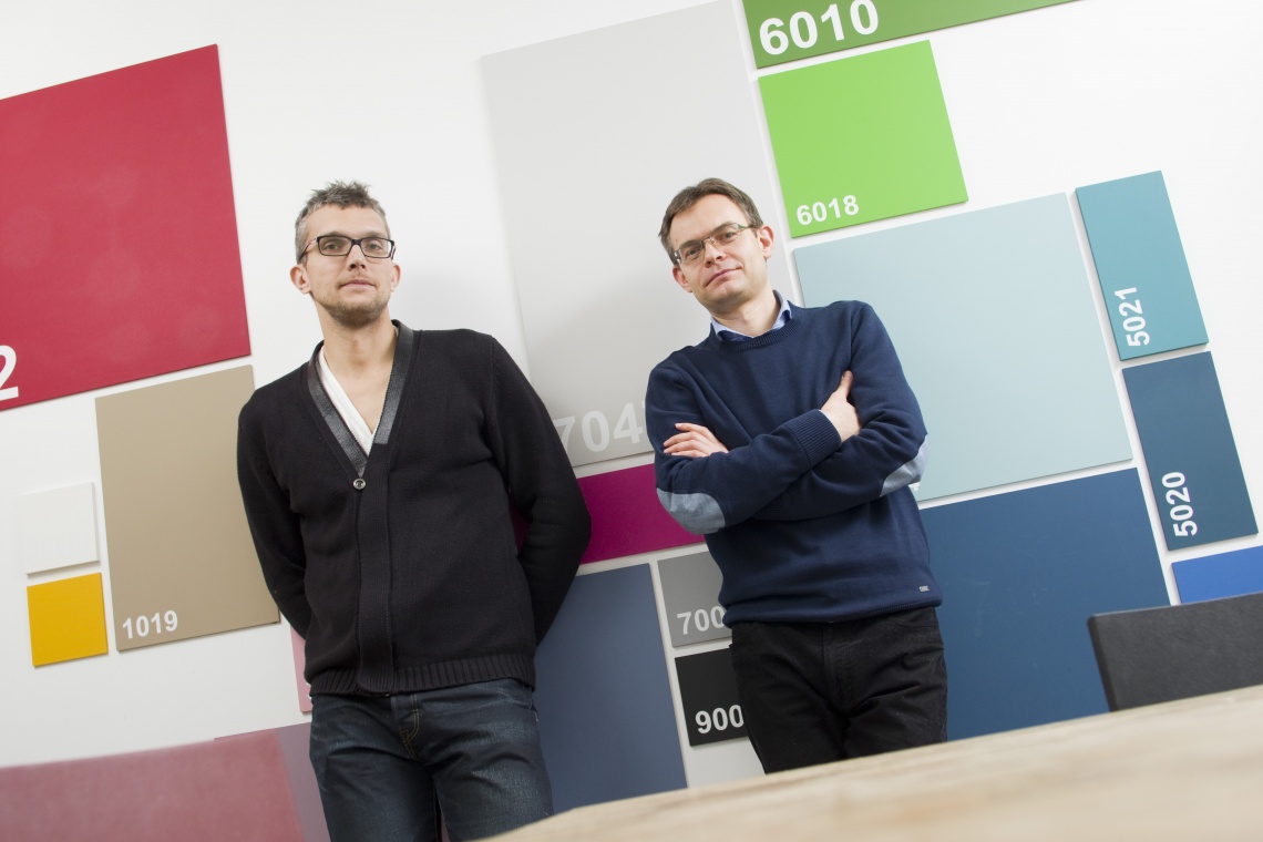 Marek Witaszewski i Jacek Chaczykowski z pracowni OTOMI Store Design Lab fot. PTWP Brzydota kiepsko się sprzedaje