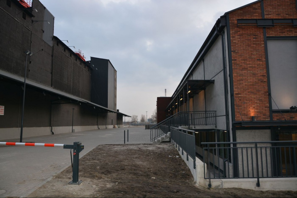domExpo w Opolu już otwarty, fot. materiały inwestora Industrialny charakter i szczerość - domExpo już gotowy