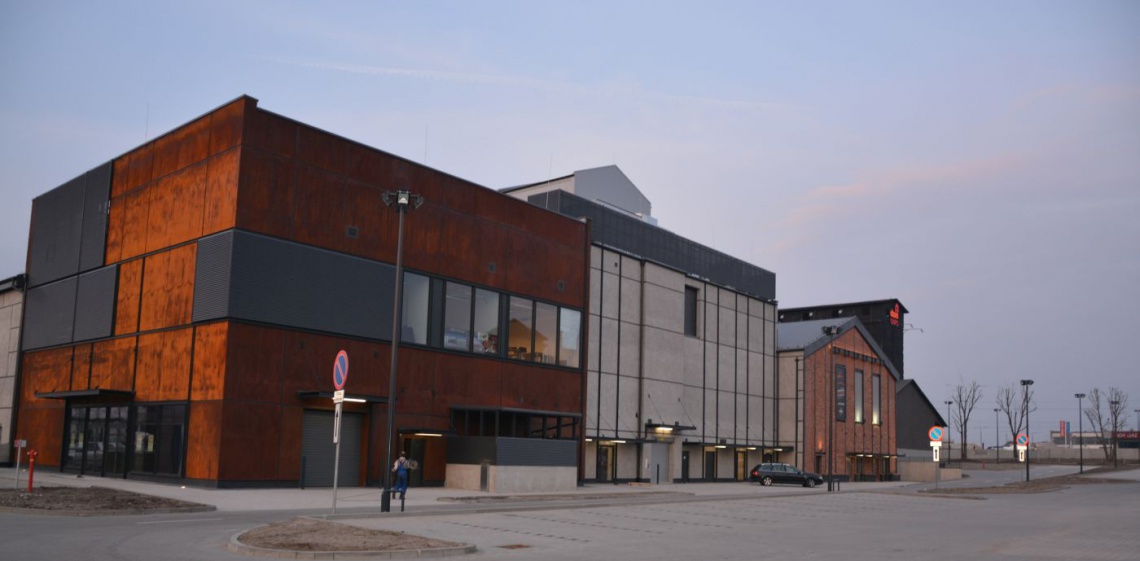 domExpo w Opolu już otwarty, fot. materiały inwestora Industrialny charakter i szczerość - domExpo już gotowy