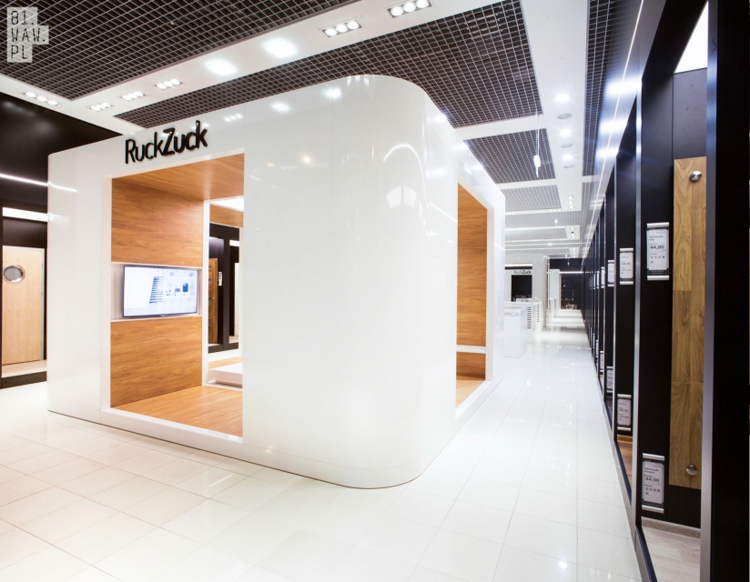 Salon RuckZuck, fot. 81.WAW.PL Pierwszy tego typu multimedialny salon w Polsce