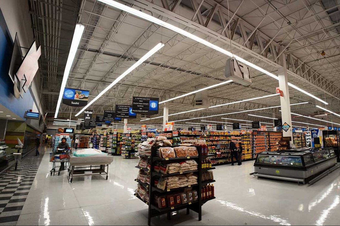 Walmart, fot. GE Lighting Technologia LED na dobre w sklepach Walmart