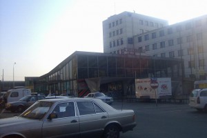 Zobacz dworzec PKP w Katowicach - przed remontem i po