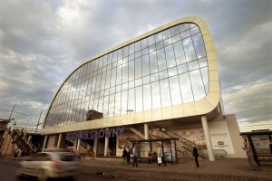 Dworzec Poznań Główny - oświetlenie robi wrażenie