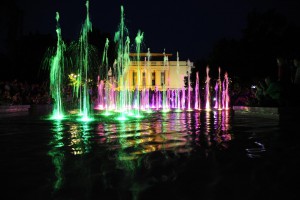 Kolorowe, tańczące fontanny ma także Bydgoszcz - wideo