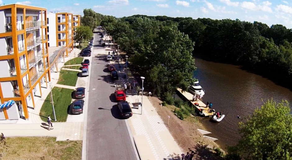 Wrocław: nadrzeczna promenada Archicomu przy Olimpii Port otwarta