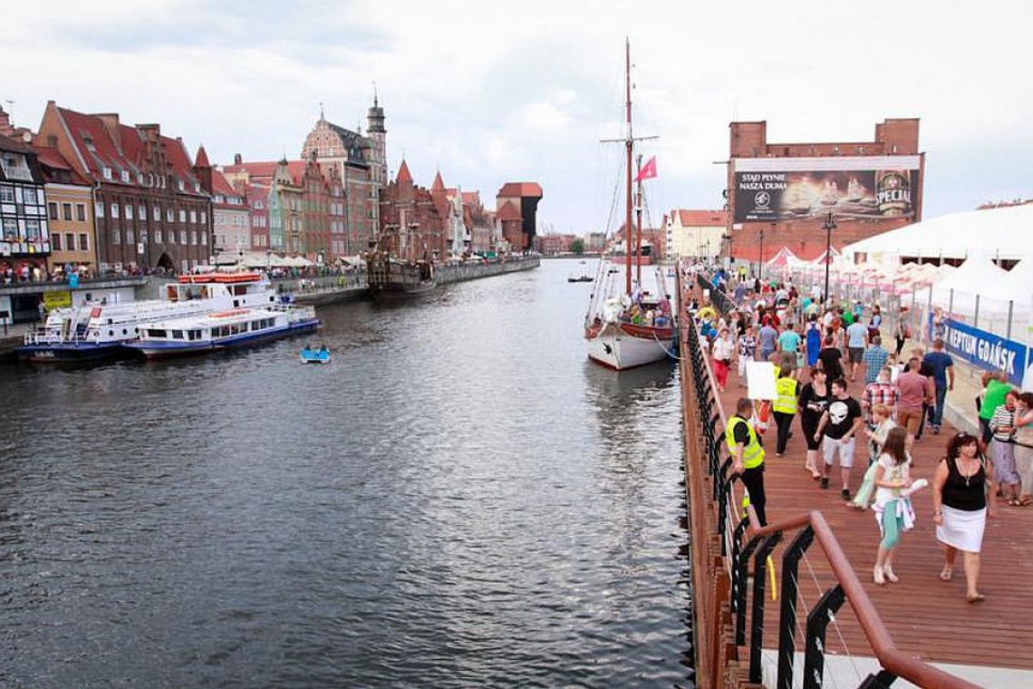 Wyspa Spichrzów, nabrzeża, Fot. Maciej Nicgorski, gdansk.pl Uroczyste otwarcie nabrzeży Wyspy Spichrzów