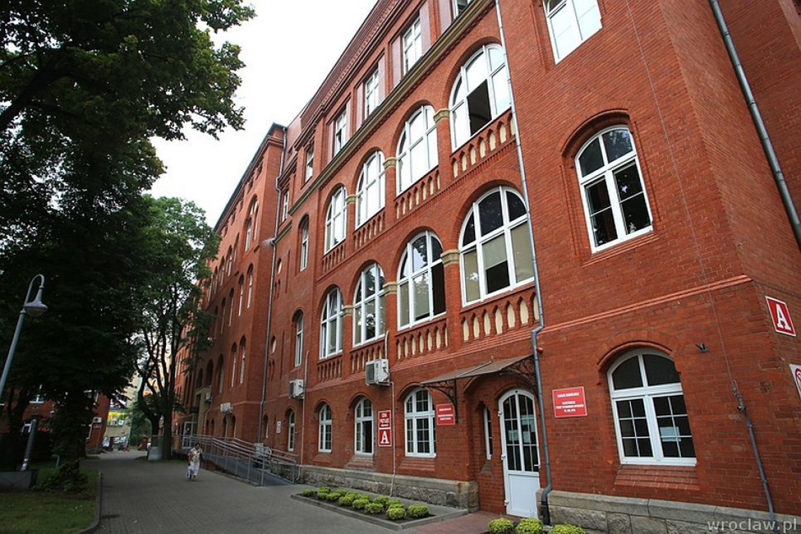 Szpital przy Hirszfelda, Wrocław, fot. Janusz Krzeszowski, wroclaw.pl Wrocław: przy Kosmonautów powstanie szpital z hotelem