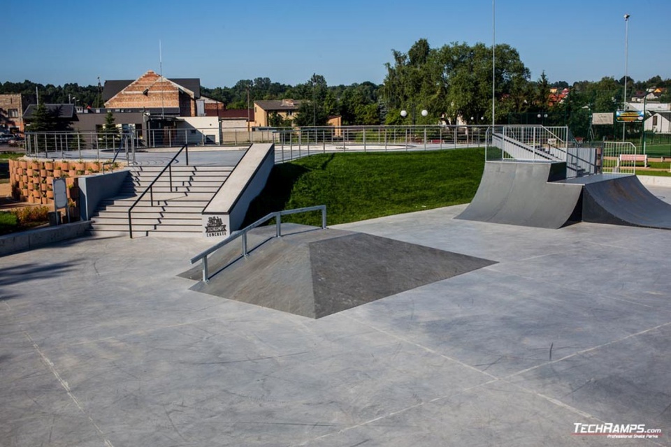 fot. Wąchock Concrete skatepark Box Zobacz jak wygląda supernowoczesny skatepark w Wąchocku