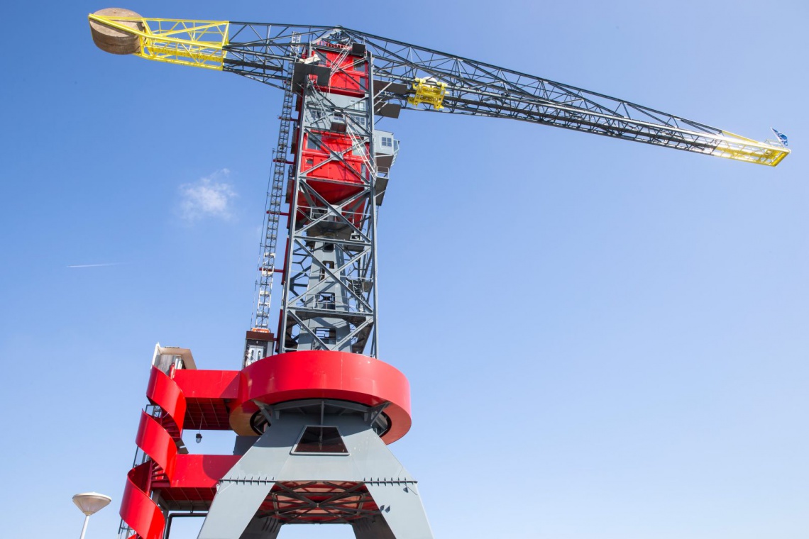 fot. Faralda NDSM Crane Hotel w Amsterdamie Ekstrawagancki hotel na żurawiu... tylko w Amsterdamie