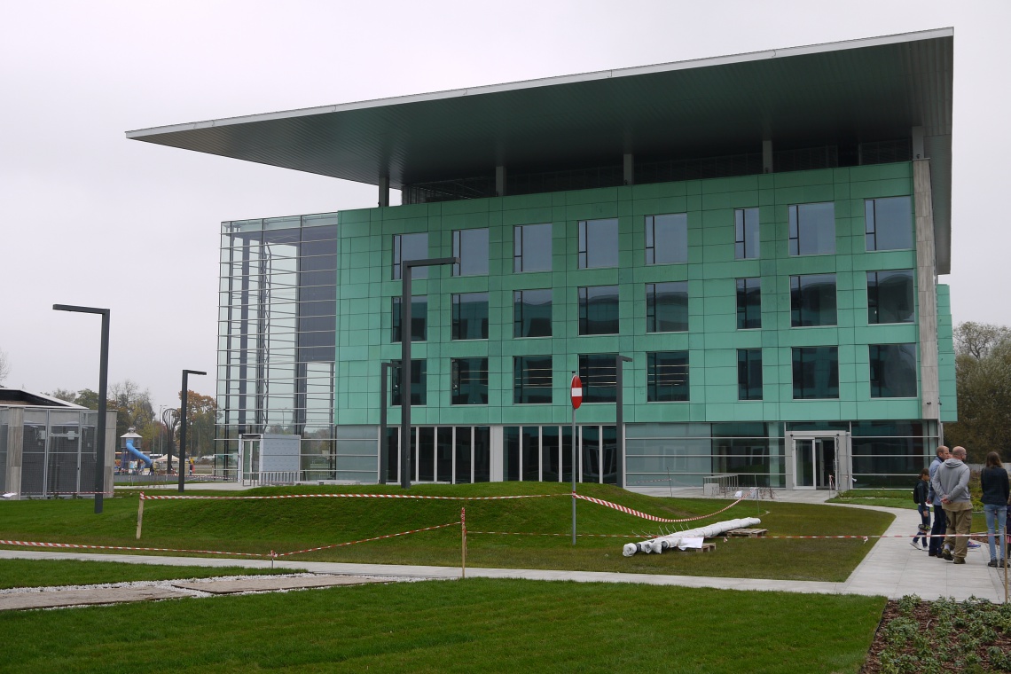 Ratusz Wilanow, fot. Urząd Dzielnicy Wilanów Kuryłowicz & Associates dokończyli ratusz w Wilanowie