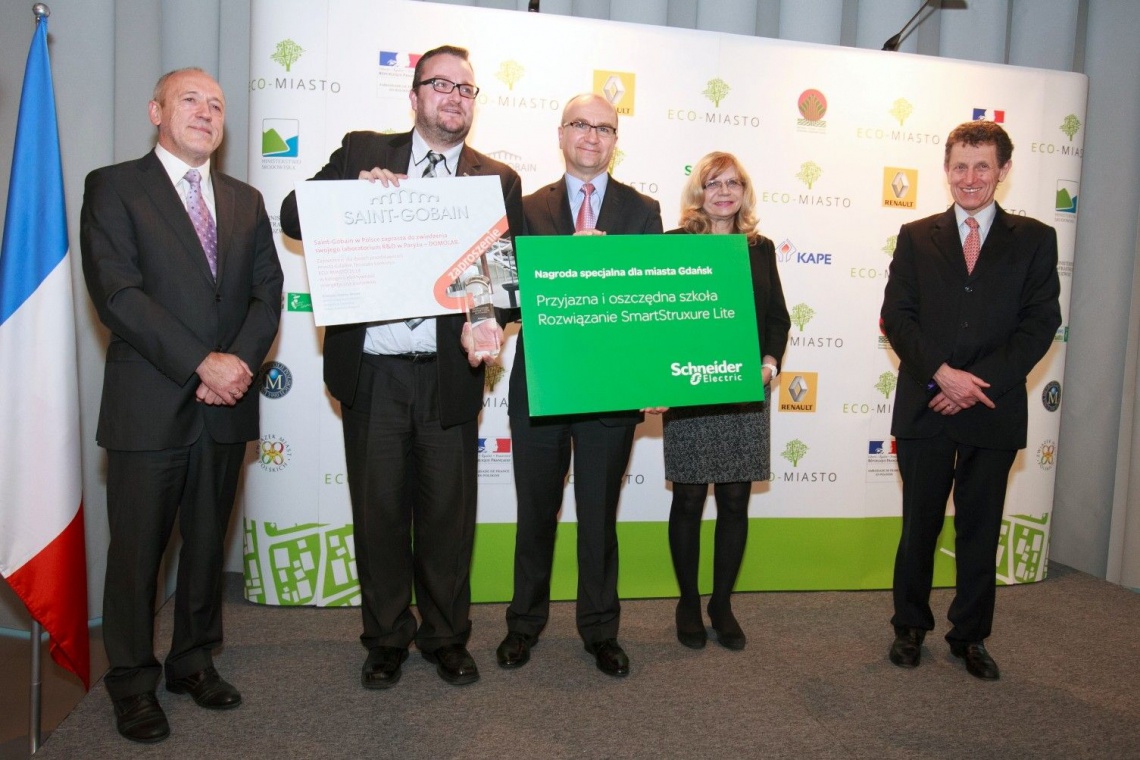 fot. Laureaci nagrody w kategorii efektywności energetycznej Efektywna energetycznie szkoła powstanie w Gdańsku
