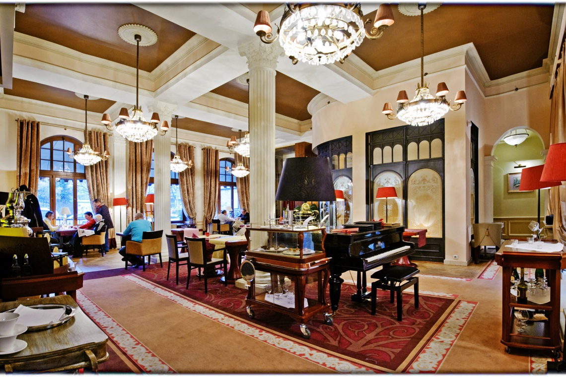 Cafe Resto, fot. Hotel Rezydent w Sopocie Stylowe wnętrza Hotelu Rezydent w Sopocie