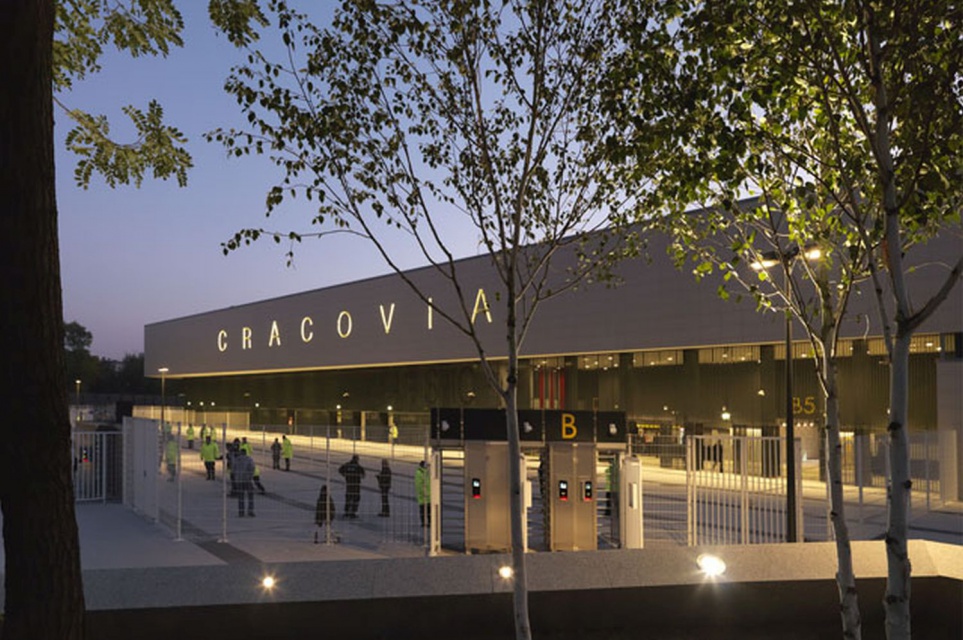 MKS Cracovia w Krakowie, fot. Estudio Lamela TOP 10: Nowa architektura Krakowa zachwyca