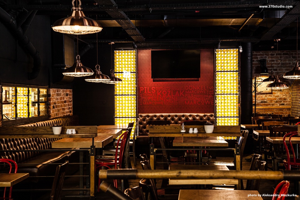 fot. 370studio – dobry lifting marki na przykładzie Bierhalle Zobacz Bierhalle zmienione dzięki 370studio