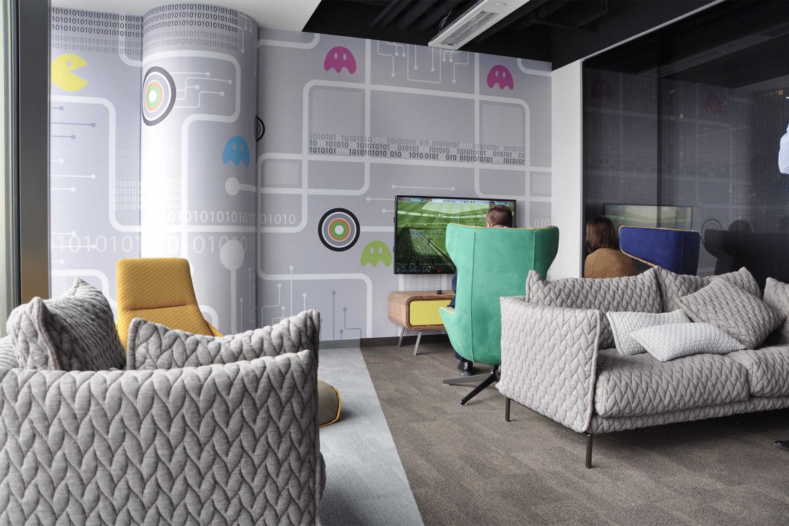 EY, nowe biuro, projekt Massive Design Biuro przyszłości zaaranżowane przez Massive Design dla EY