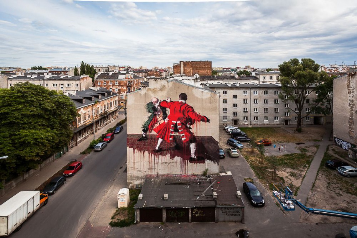 Pierwsze dzieło Conora Harringtona w Polsce, fot. Street Art Doping Awantura o mural w Warszawie, bo promuje przemoc