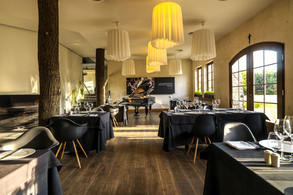 "SPA_larniaDAY SPA" Stylowe SPA i designerska restauracja hotelu HOT_elarnia