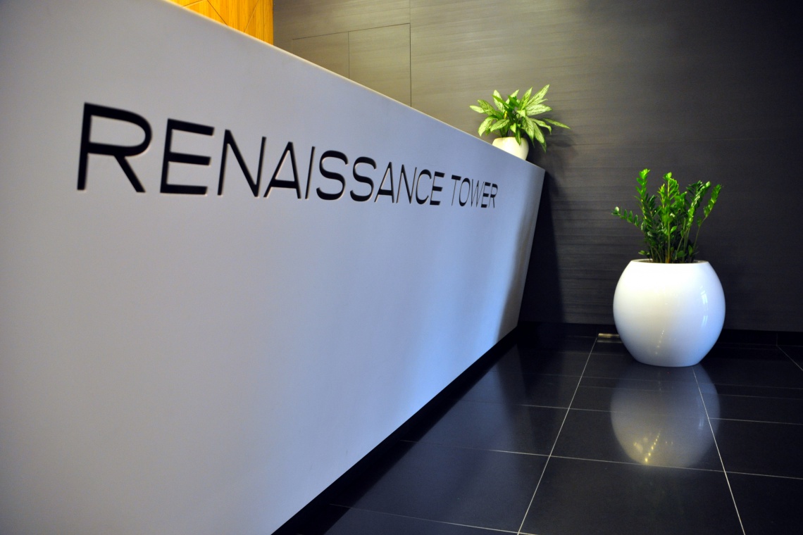 Recepcja w Renaissance Tower Renaissance Tower po modernizacji wnętrz