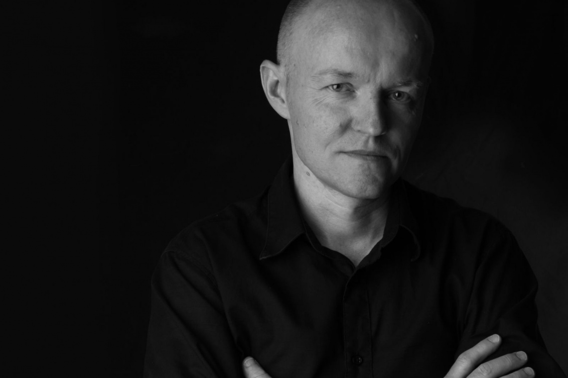 Tomasz Augustyniak, fot. Rafał Kolasiński Tomasz Augustyniak projektuje dla PIU Design