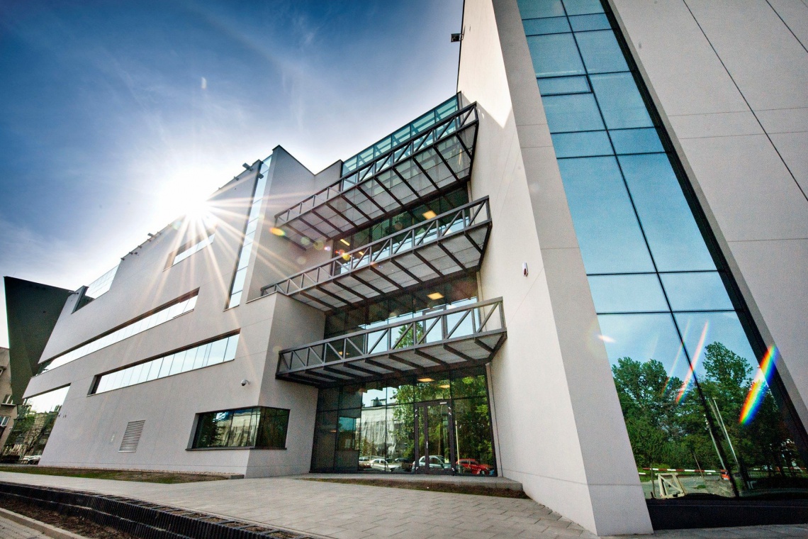 Nowy gmach ASP Katowice, fot. Dombud-Facebook ASP w Katowicach ma nową siedzibę. To projekt An Archi Group