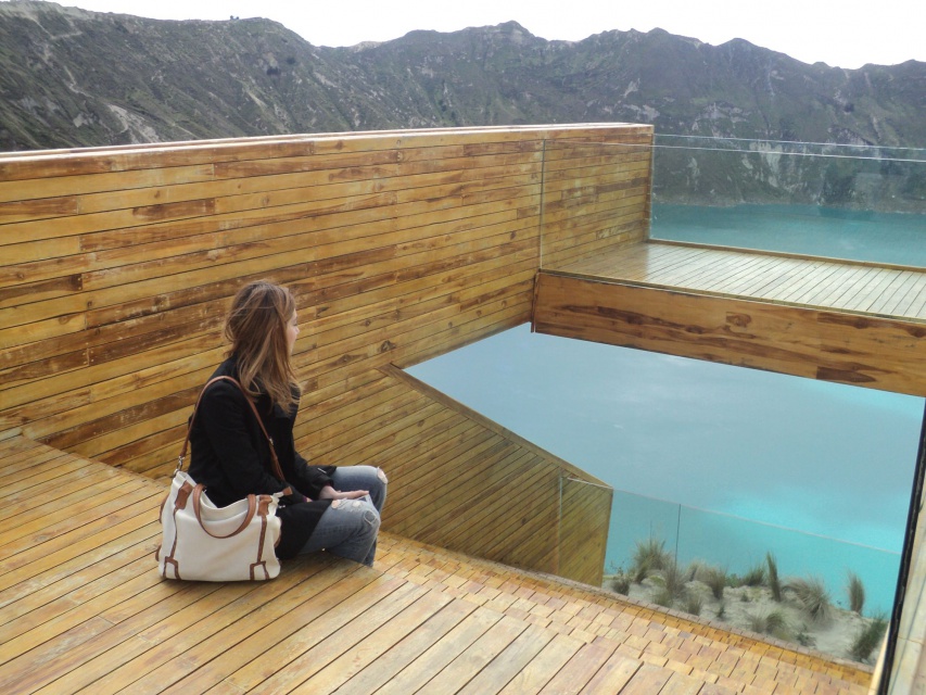 taras widokowy Quilotoa Shalalá Overlook, fot. Daniel Moreno Flores Niezwykły taras widokowy na wulkanie - Quilotoa Shalalá Overlook
