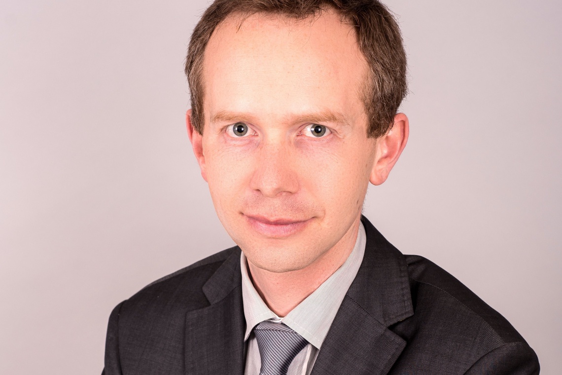 Adrian Gabryszak Architekt na stanowisku kierownika projektów OKRE Development