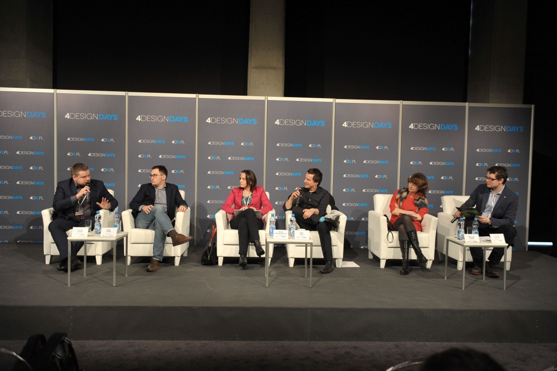 Paneliści podczas sesji „Design+Start-ups. Jak to działa?” w ramach 4 Design Days Foto: Panel Design+Start-ups. Jak to działa