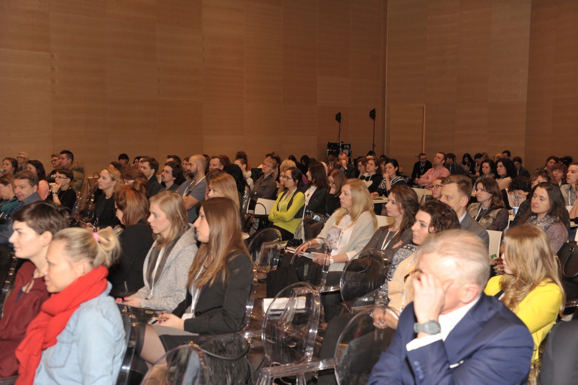 Panel dyskusyjny „Projekt Łazienka" w czasie 4 Design Days Foto: Potrzeby klienta i trendy – jak efektywnie budować ofertę w branży łazienkowej
