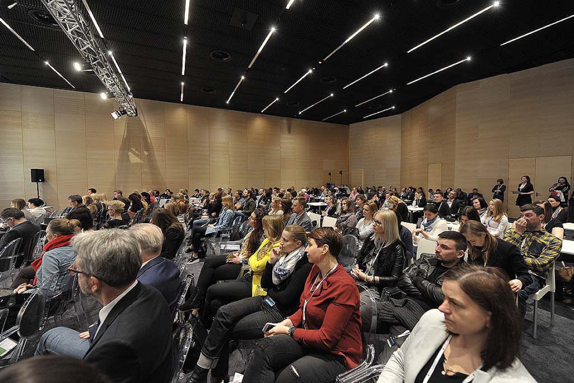 Panel dyskusyjny „Projekt Łazienka" w czasie 4 Design Days Potrzeby klienta i trendy – jak budować ofertę w branży łazienkowej