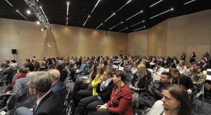 Potrzeby klienta i trendy – jak budować ofertę w branży łazienkowej 