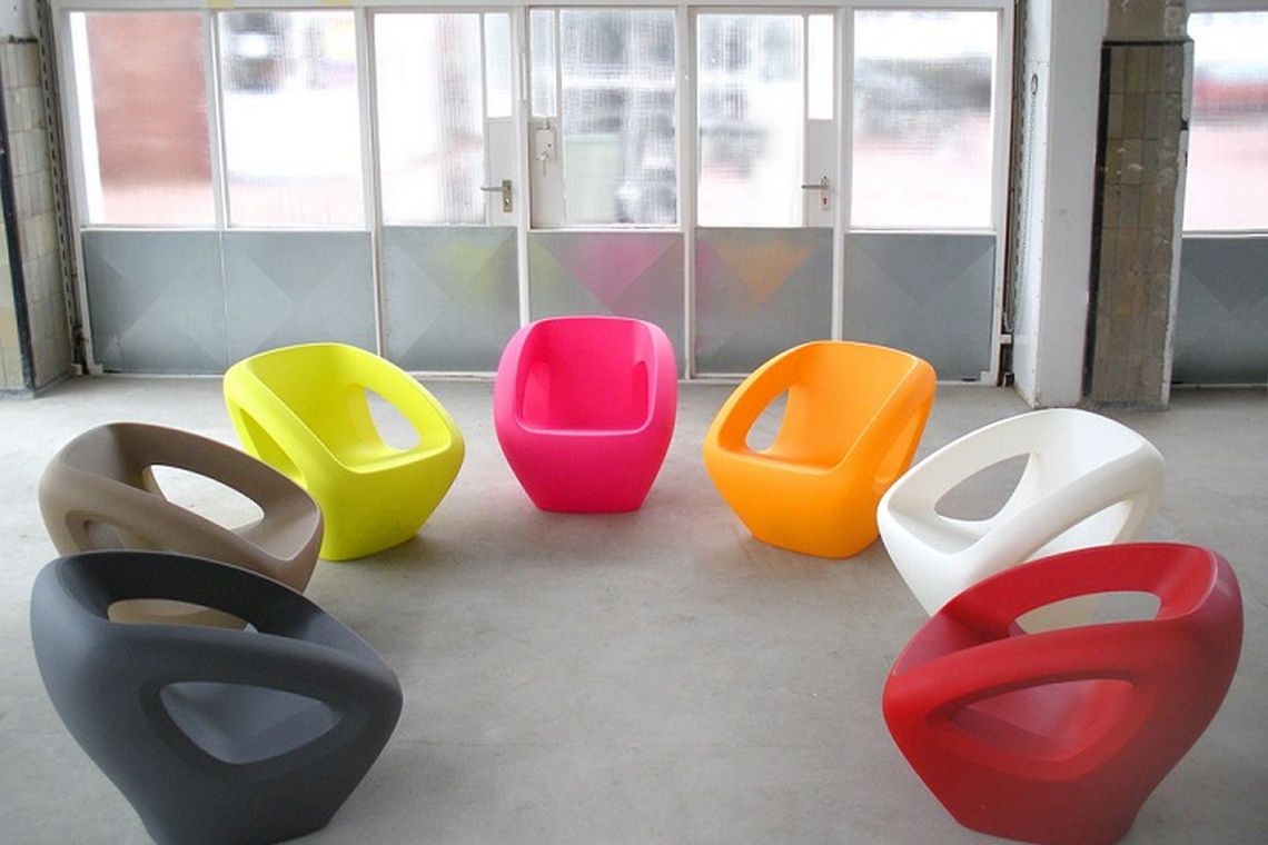 Dutchhouse, meble Lonc Kolorowe i designerskie meble z surowców wtórnych