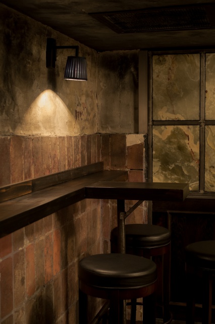 Weles, fot. Grupa Warszawa Bar niczym mistyczna krypta