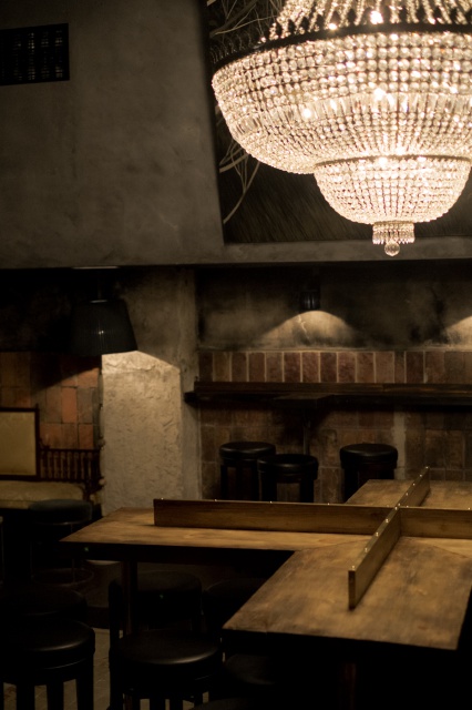 Weles, fot. Grupa Warszawa Bar niczym mistyczna krypta