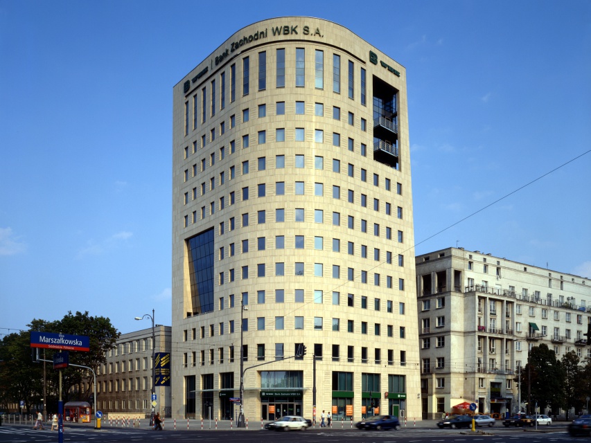 Budynek biurowy Królewska w Warszawie, fot. Kuryłowicz & Associates Najlepsze budynki spod kreski Kuryłowicz & Associates