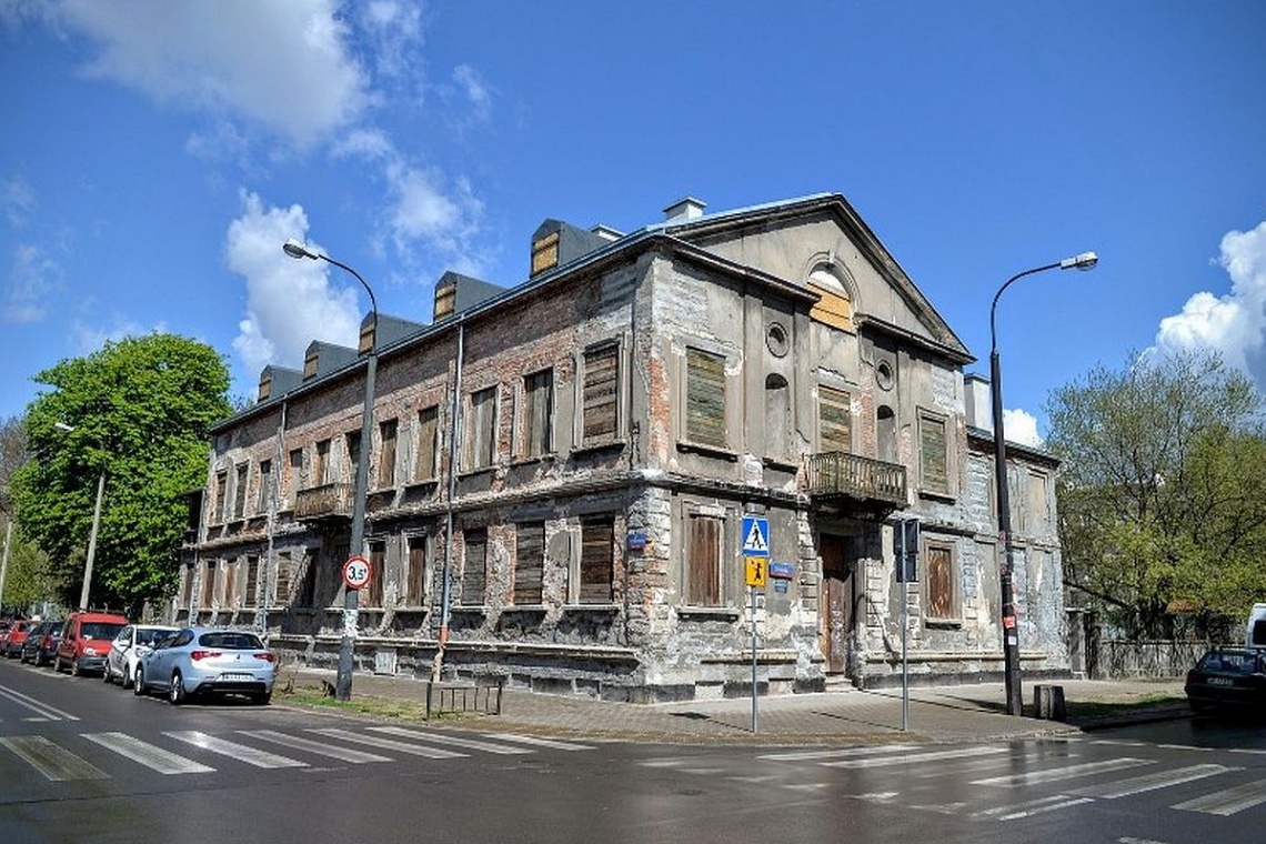 Pałacyk Konopackiego, fot. um.warszawa.pl Pałacyk Konopackiego przestanie straszyć na Pradze