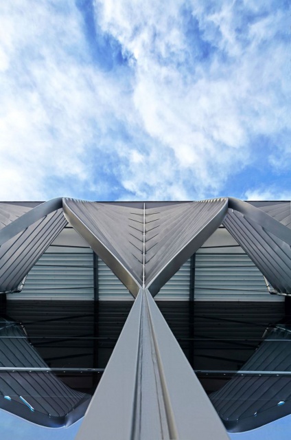 Hala 3A fot. Heiko Stahl / materiały prasowie Zaha Hadid Architects Zjawiskowa hala wystawowa spod kreski Zahy Hadid