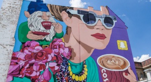 Co łączy krasnale i smoka ze sztuką uliczną i... Costa Coffee?