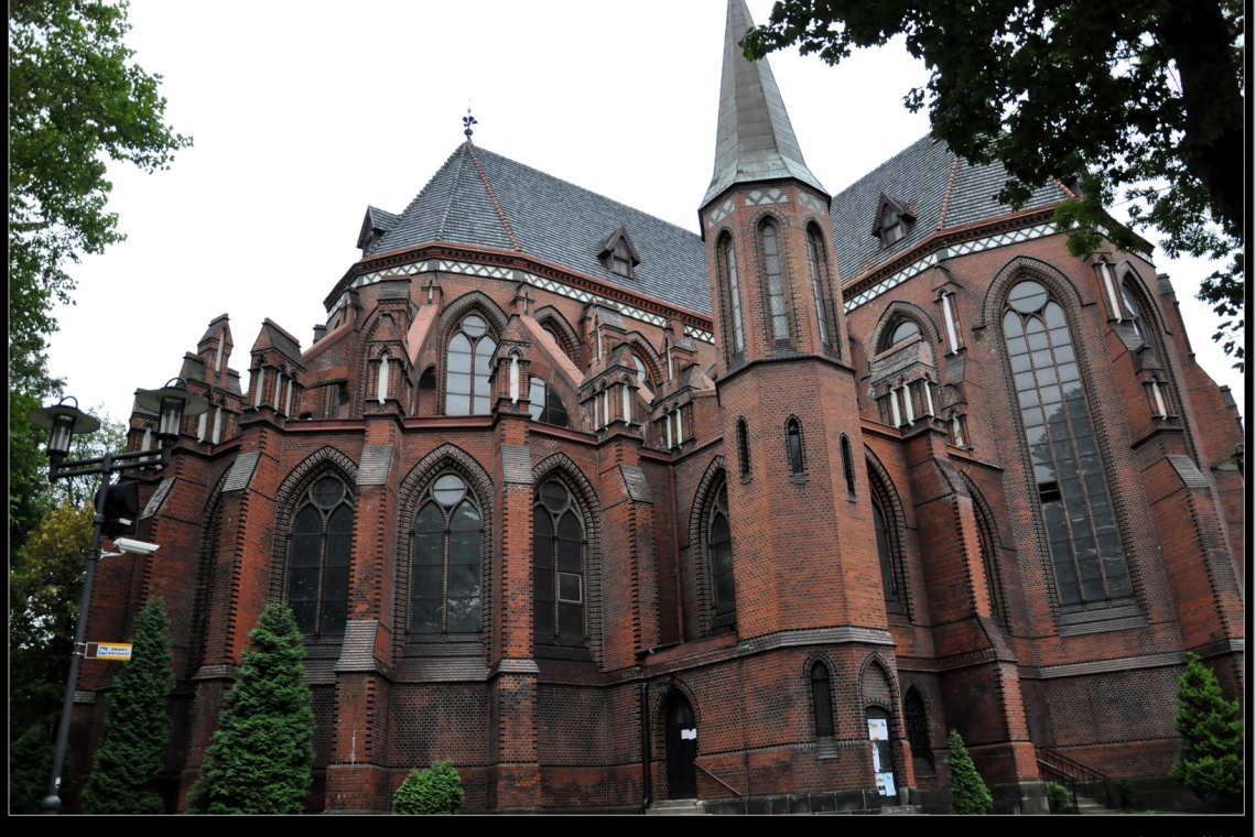 autor: János Korom Dr., źródło: flickr.com (CC BY-SA 2.0) Wieloletni remont neogotyckiej katedry w Gliwicach