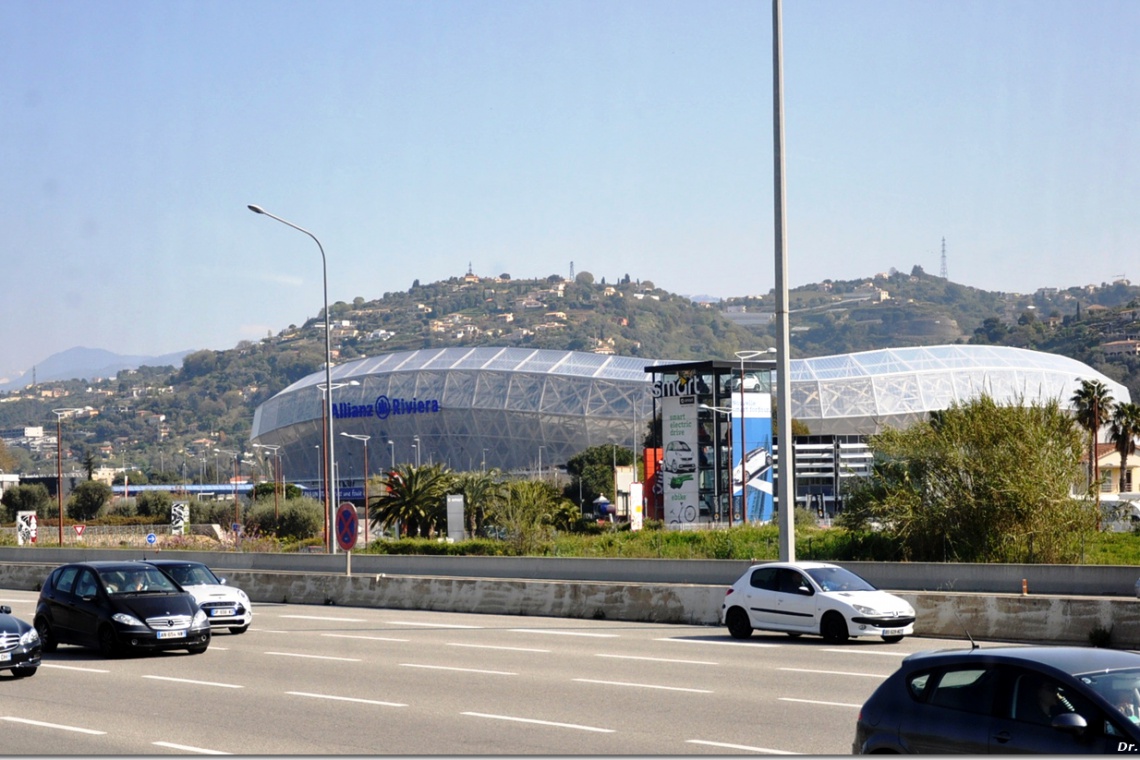 Stade Allianz Riviera (Nicea) autor: János Korom Dr. źródło: flickr.com Stadiony Euro 2016 zachwycają architekturą